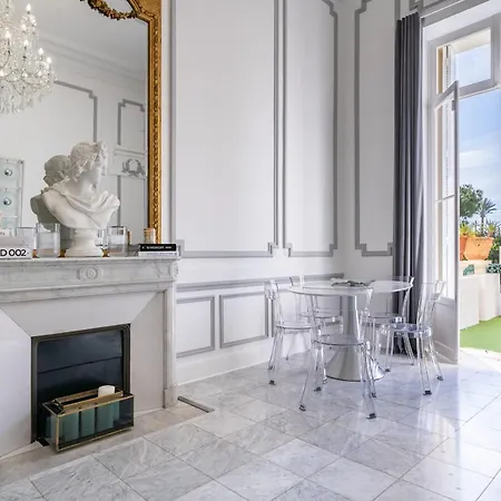 Prestige Alexandre Iii Terrace 2bdr By B'your Apartamento Cannes
