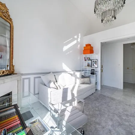 Prestige Alexandre Iii Terrace 2bdr By B'your * Cannes